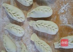 生煎西葫芦牛肉饺的做法图解3