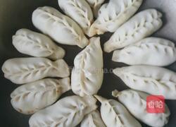 生煎西葫芦牛肉饺的做法图解4