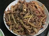 牛肉炒萝卜丝