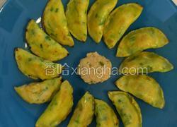 三文鱼蛋皮煎饺