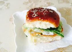 鸡蛋生菜汉堡