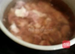 黑洋参煮猪脚的做法图解4