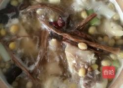 干燥的秋天来点滋补的汤食让你的肌肤Q弹起来的做法图解8