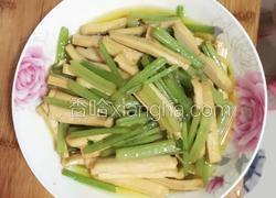 芹菜炒豆干