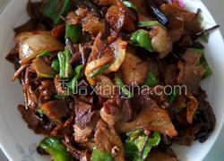 茶树菇炒回锅肉