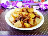红烧肉炖土豆