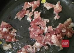 瘦肉蔓莓干炒胡萝卜的做法图解3