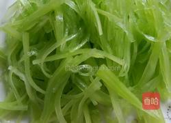 凉拌莴笋的做法图解3