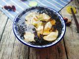 香菇猪肉酸汤水饺（无辣）的做法[图]