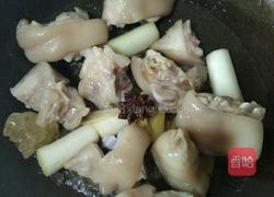 黄豆焖猪手（匆匆忙忙起锅了没摆盆）的做法图解4