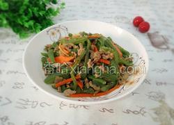 青椒胡萝卜炒肉丝