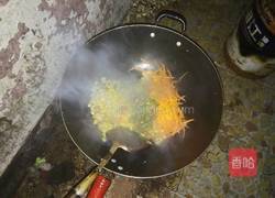 辣椒胡萝卜丝玉米粒的做法图解6
