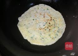 韭菜鸡蛋饼的做法图解6