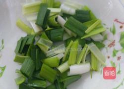 葱油面的做法图解1