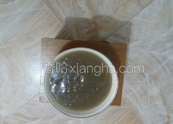 搅凉粉