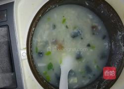 皮蛋瘦肉粥的做法图解5