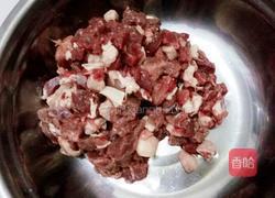 香辣牛肉酱的做法图解1