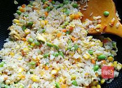 鸡蛋炒饭的做法图解8