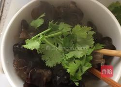 凉拌木耳的做法图解3