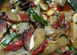 腊肉木鱼豆腐干锅