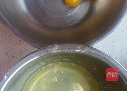 纸杯蛋糕(18小杯)的做法图解1