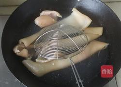 水晶猪皮冻的做法图解3