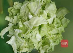 耗油手撕包菜的做法图解2