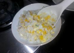 玉米香菜甜蛋炒饭