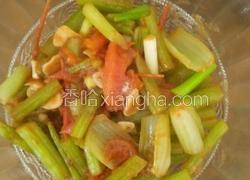番茄炒芹菜