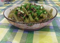 大蒜牛肉丝焖翡翠莴苣