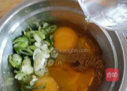 电饭煲做家常东北酱焖鸡蛋的做法图解1