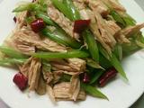 西芹炒腐竹