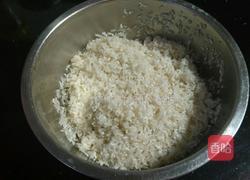 捞饭粥的做法图解1