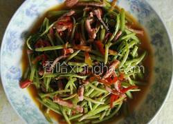 咸肉丝炒藜蒿