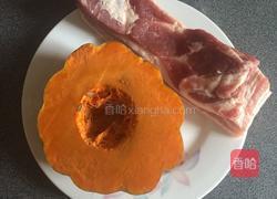南瓜米粉蒸肉的做法图解1