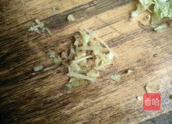 菜椒煸肉丝的做法图解4
