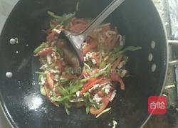 菜椒煸肉丝的做法图解5