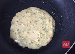 萝卜丝虾皮蛋饼的做法图解12