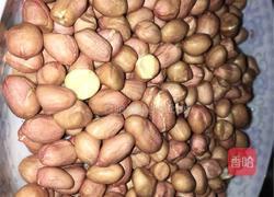 油炸花生米的做法图解1