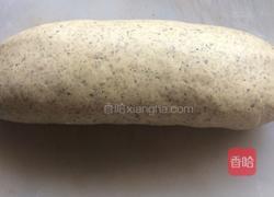核桃芝麻糖三角的做法图解8