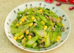 xo酱玉米粒炒菜心杆杆