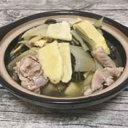 冬笋腌菜火锅的做法[图]