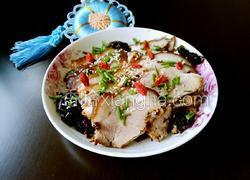 冬日红烧肘子