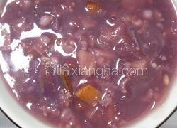 红豆莲藕紫薯杂粮粥