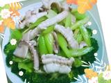 鱿鱼炒西芹