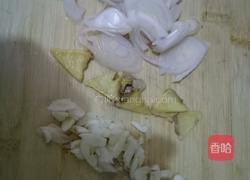 土豆豆角炖肉的做法图解1