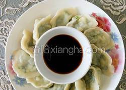 韭菜鸡蛋木耳饺子