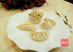 芹菜猪肉饺子馅的做法图解1