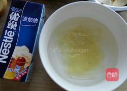 蛋糕卷奶酪慕斯（六寸)的做法图解5
