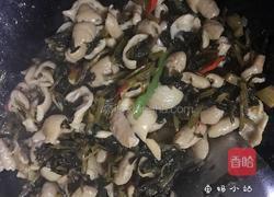 【雪菜炒大肠】的做法图解9